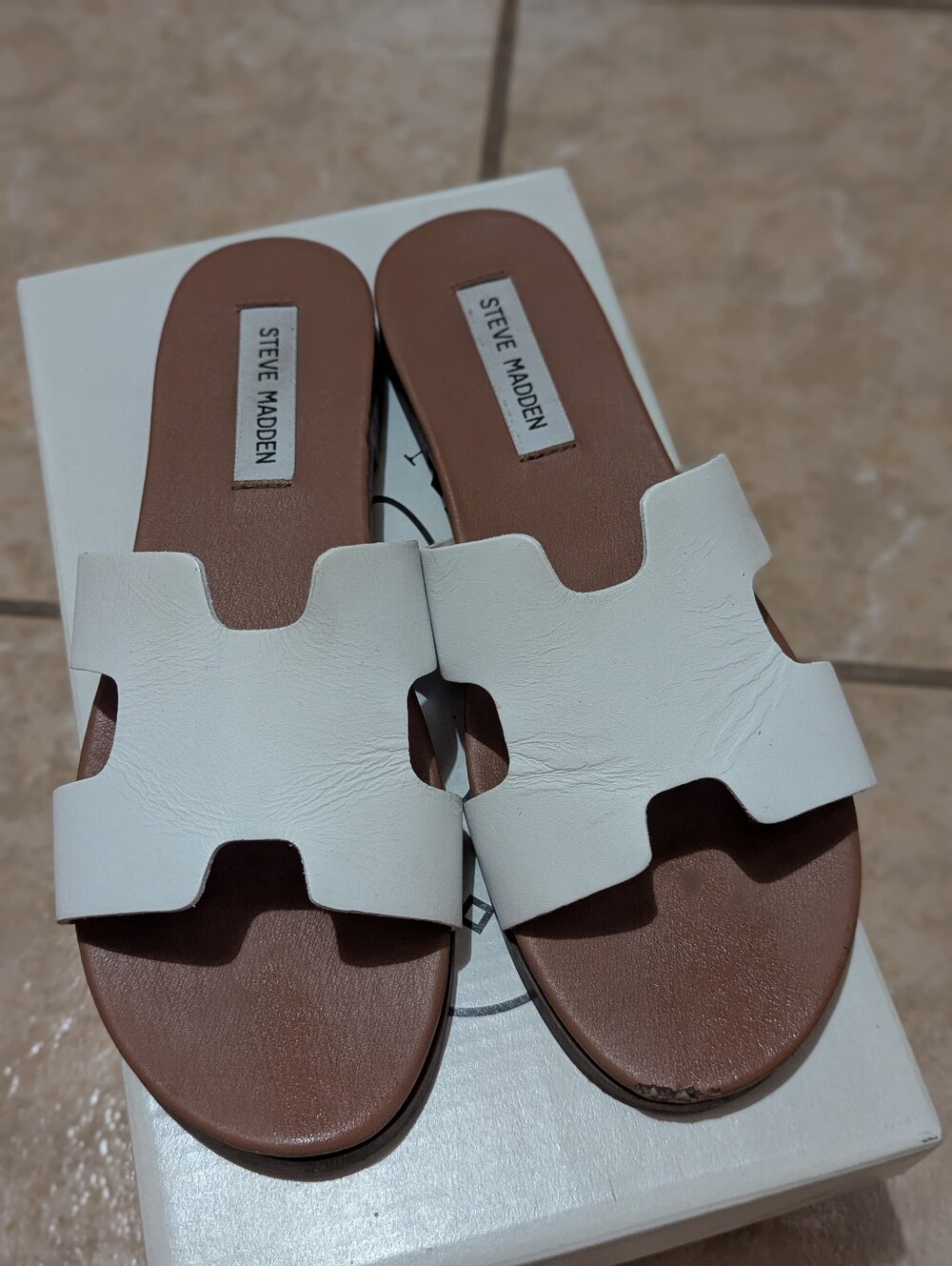 Steve Madden Harvey White Leather Cutout Slide Sandals